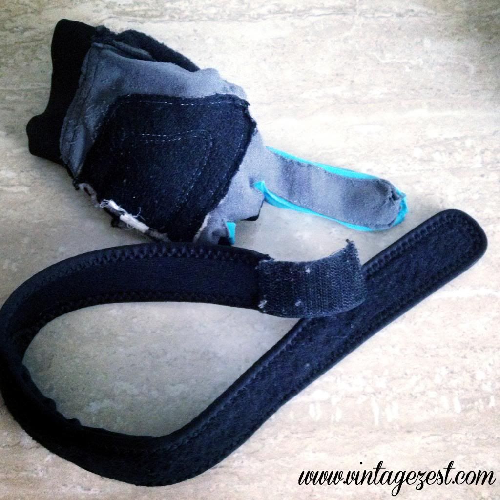 Tutorial & Helpful Tips for Sewing Velcro! Diane's Vintage Zest!